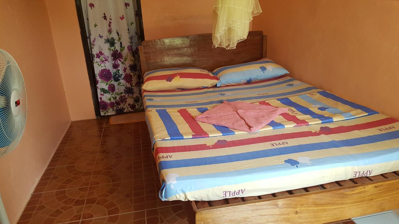 Trisha Lodging House San Vicente  Exteriör bild